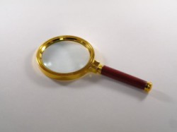 Лупа с ручкой